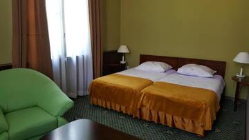 Фото номера Двухместный номер с 1 кроватью Отель Hotel Restauracja Pustelnik г. Wisła Mała 5